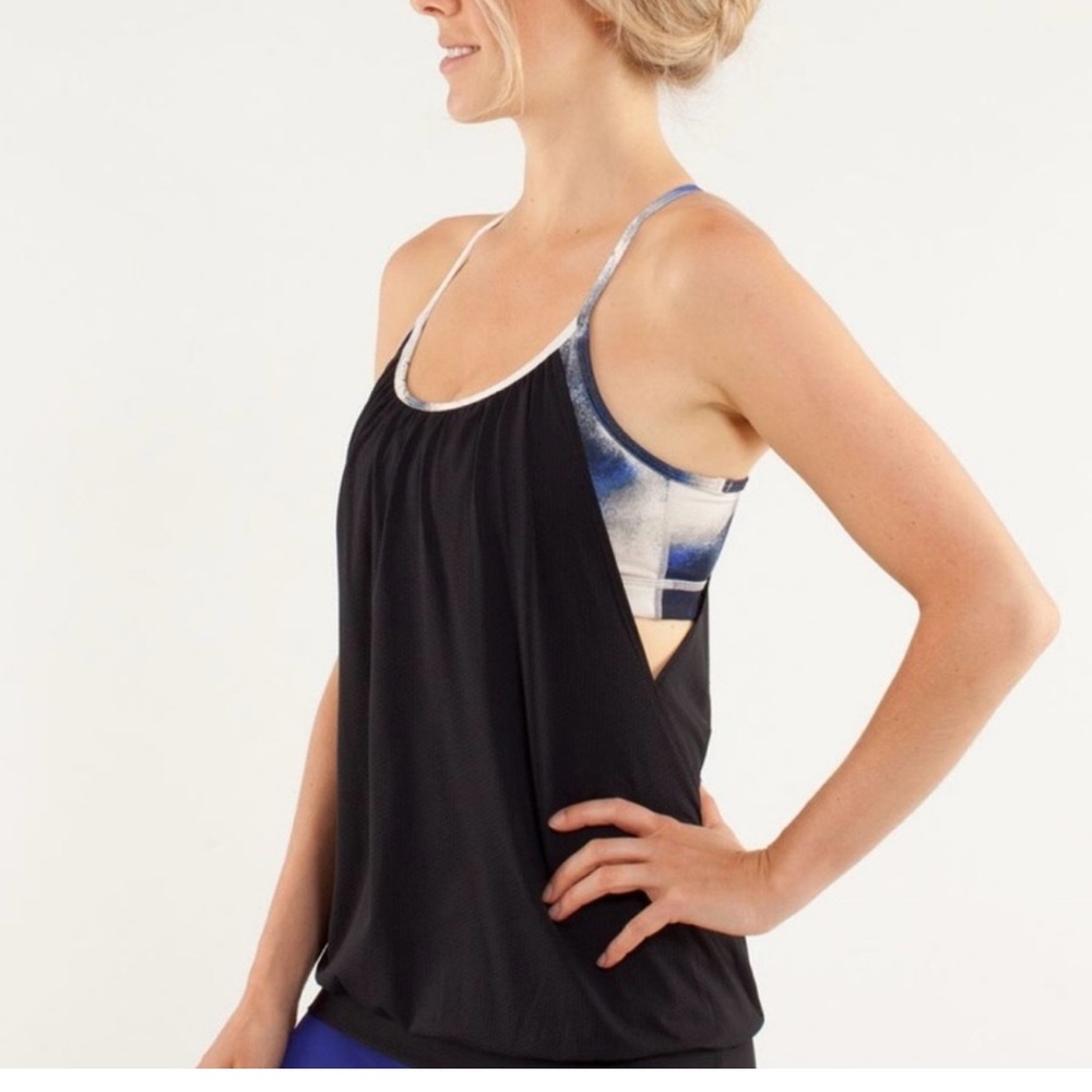 Lululemon no limits Women's Black and Blue sports bra tank Top